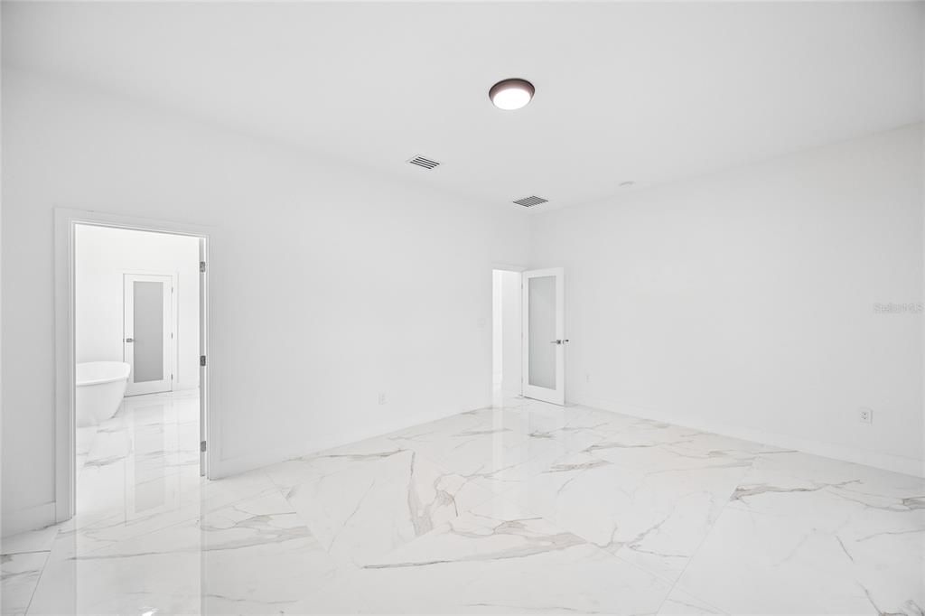 На продажу: $699,990 (4 спален, 3 ванн, 2291 Квадратных фут)