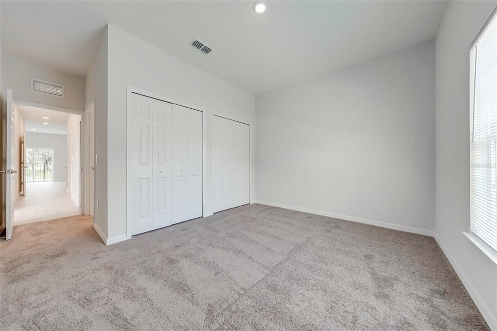 For Rent: $1,800 (3 beds, 2 baths, 1548 Square Feet)
