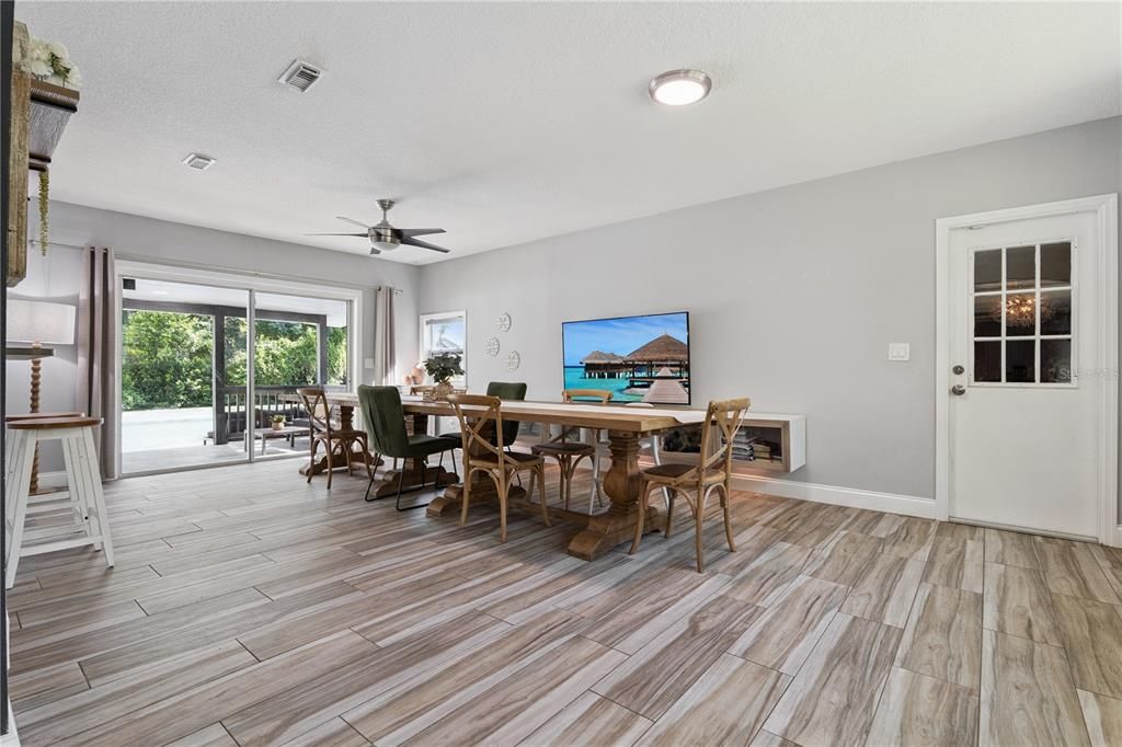 For Sale: $664,900 (4 beds, 2 baths, 1877 Square Feet)