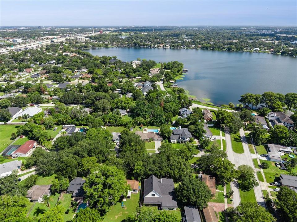For Sale: $664,900 (4 beds, 2 baths, 1877 Square Feet)