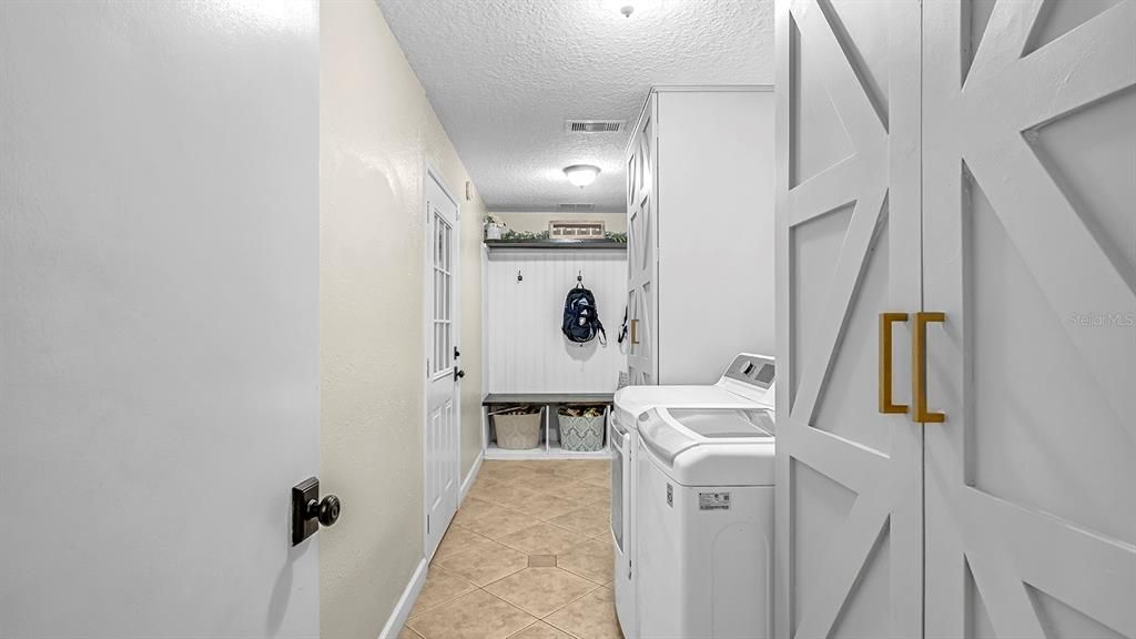 For Sale: $485,000 (4 beds, 2 baths, 2102 Square Feet)