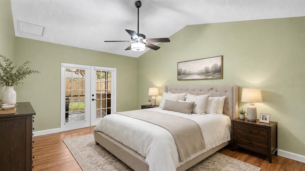 For Sale: $485,000 (4 beds, 2 baths, 2102 Square Feet)