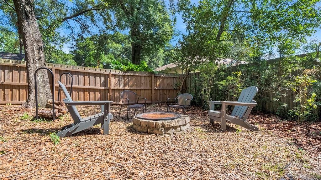 For Sale: $485,000 (4 beds, 2 baths, 2102 Square Feet)
