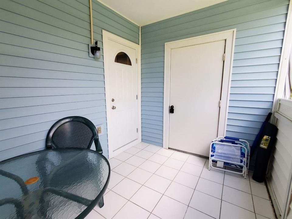 For Rent: $1,900 (2 beds, 2 baths, 1316 Square Feet)