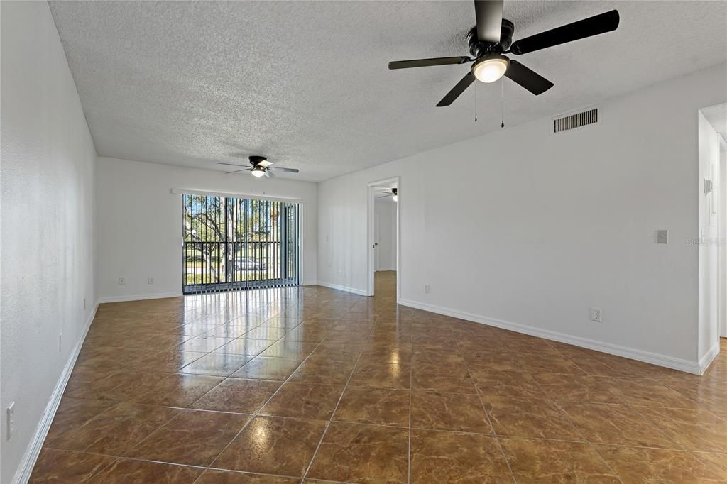 For Rent: $1,599 (2 beds, 2 baths, 1054 Square Feet)