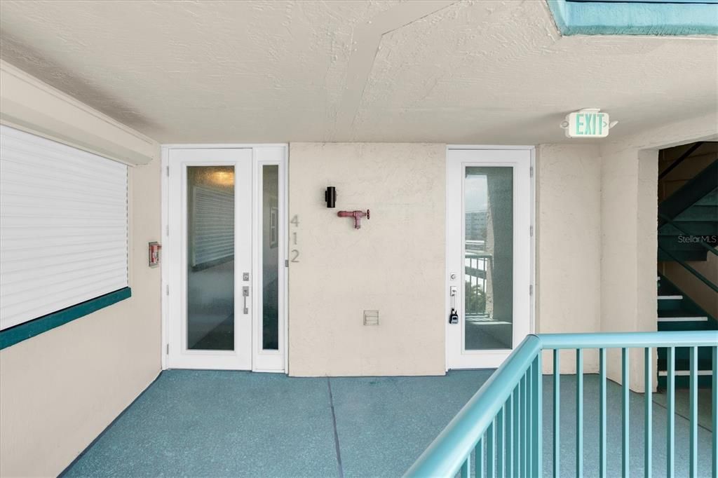 En Venta: $649,000 (2 camas, 2 baños, 2210 Pies cuadrados)