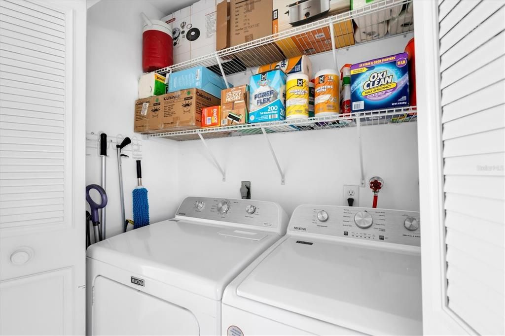 En Venta: $649,000 (2 camas, 2 baños, 2210 Pies cuadrados)