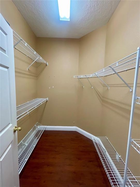В аренду: $2,695 (4 спален, 2 ванн, 1862 Квадратных фут)