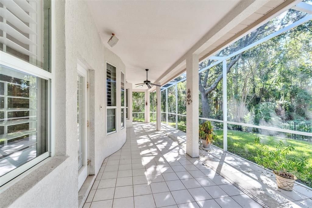 For Sale: $570,000 (4 beds, 3 baths, 3001 Square Feet)