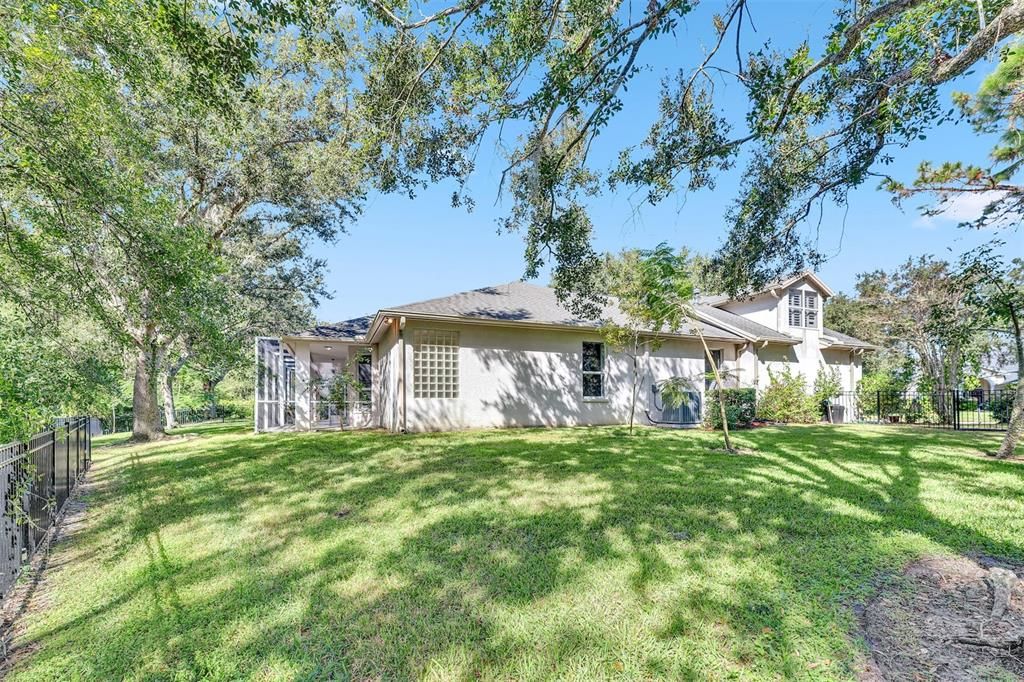 For Sale: $570,000 (4 beds, 3 baths, 3001 Square Feet)
