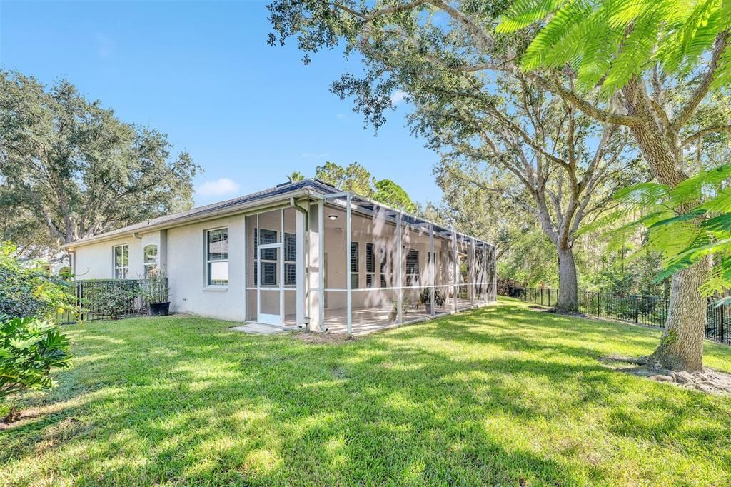 For Sale: $570,000 (4 beds, 3 baths, 3001 Square Feet)