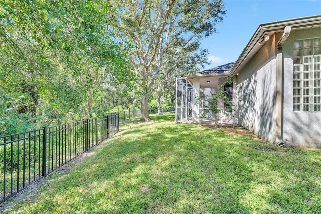 For Sale: $570,000 (4 beds, 3 baths, 3001 Square Feet)