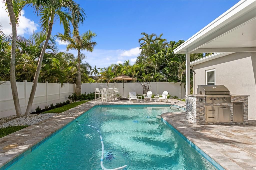 Active With Contract: $1,449,000 (4 beds, 2 baths, 2647 Square Feet)