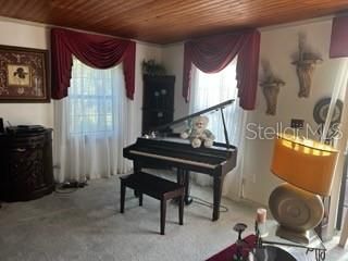 For Sale: $400,000 (3 beds, 3 baths, 2340 Square Feet)