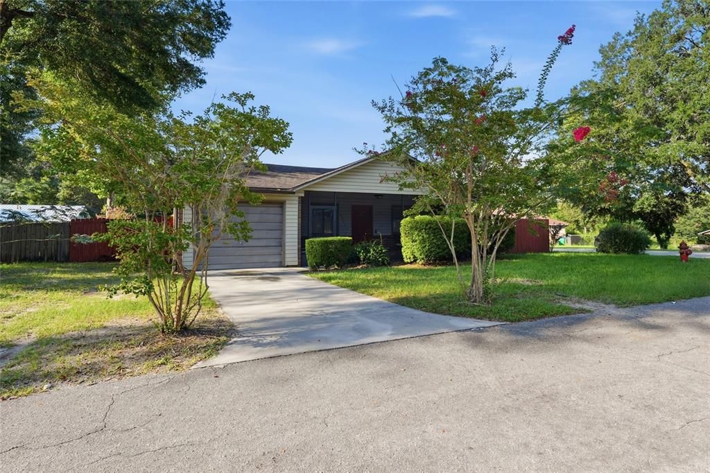 For Sale: $225,000 (3 beds, 1 baths, 1022 Square Feet)