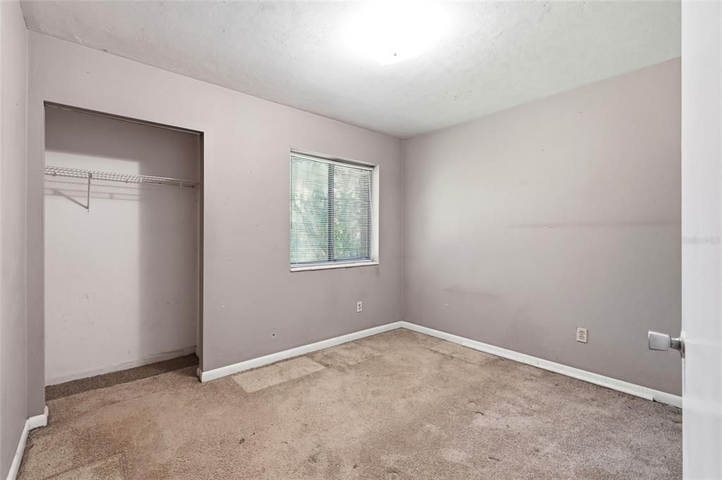 For Sale: $225,000 (3 beds, 1 baths, 1022 Square Feet)