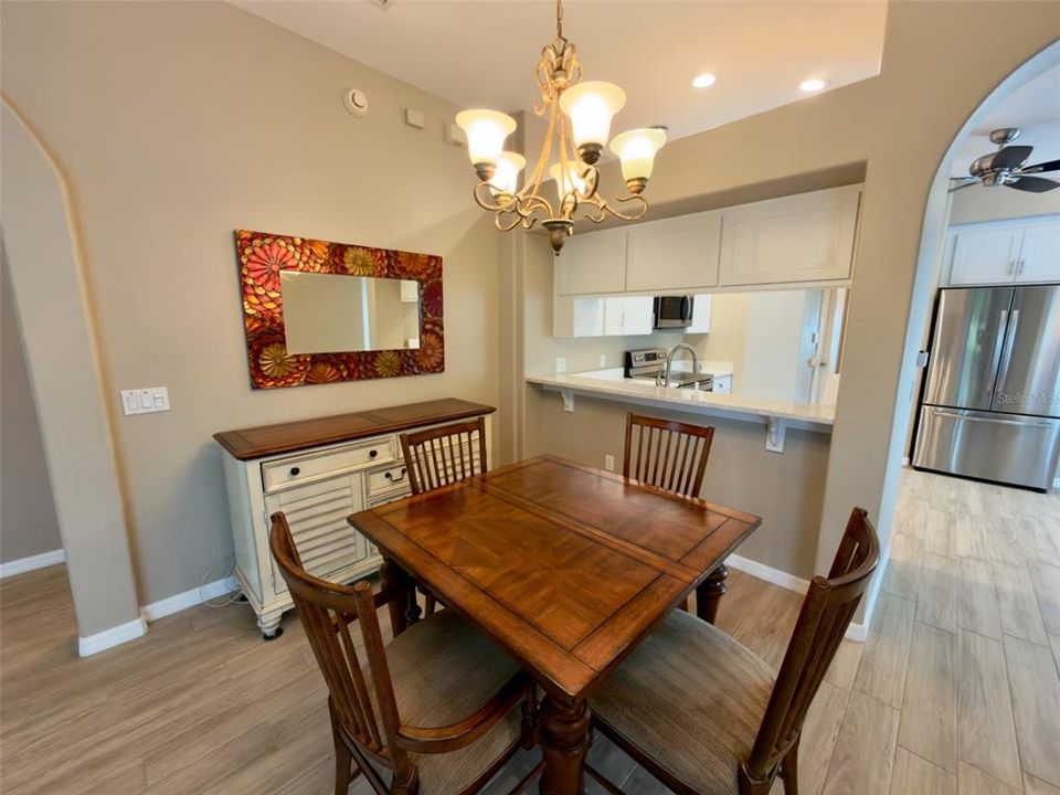 For Sale: $255,000 (3 beds, 2 baths, 1300 Square Feet)