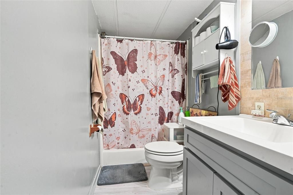 For Sale: $144,900 (3 beds, 3 baths, 1344 Square Feet)