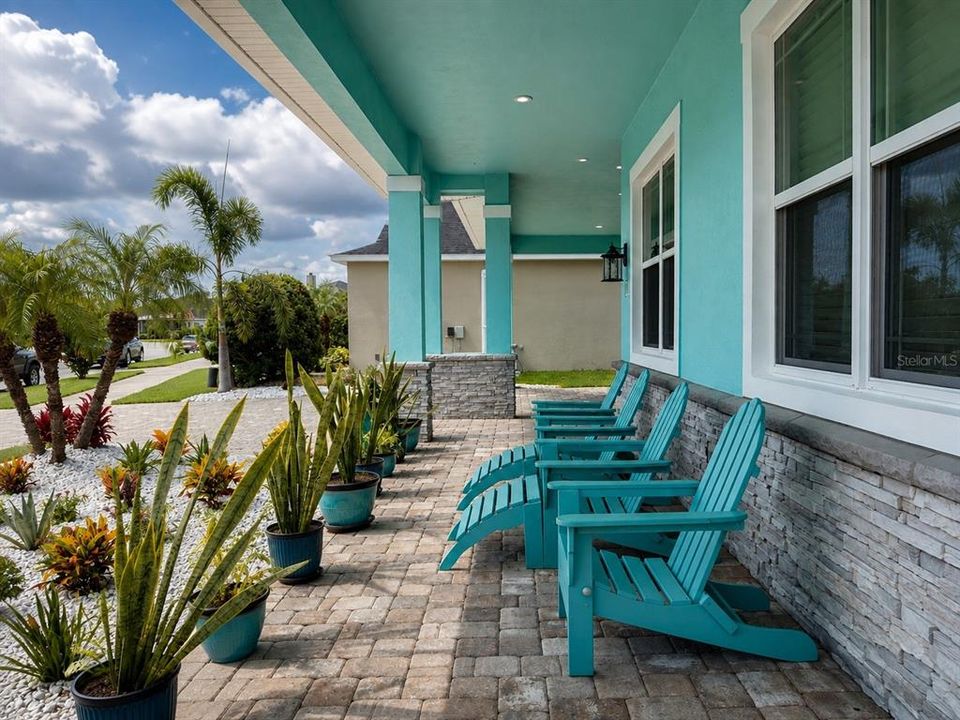 Active With Contract: $775,000 (4 beds, 3 baths, 2511 Square Feet)