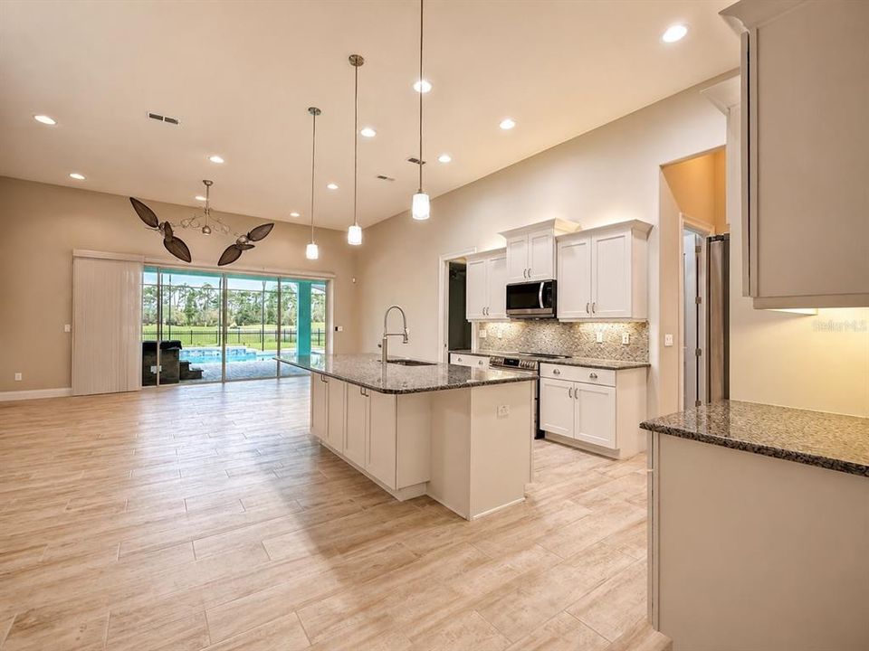 Active With Contract: $775,000 (4 beds, 3 baths, 2511 Square Feet)