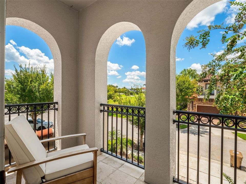 For Sale: $1,349,999 (4 beds, 4 baths, 4607 Square Feet)