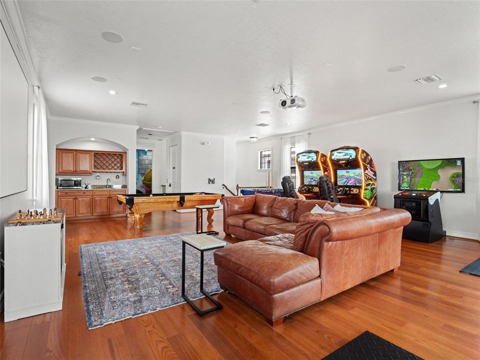 For Sale: $1,349,999 (4 beds, 4 baths, 4607 Square Feet)