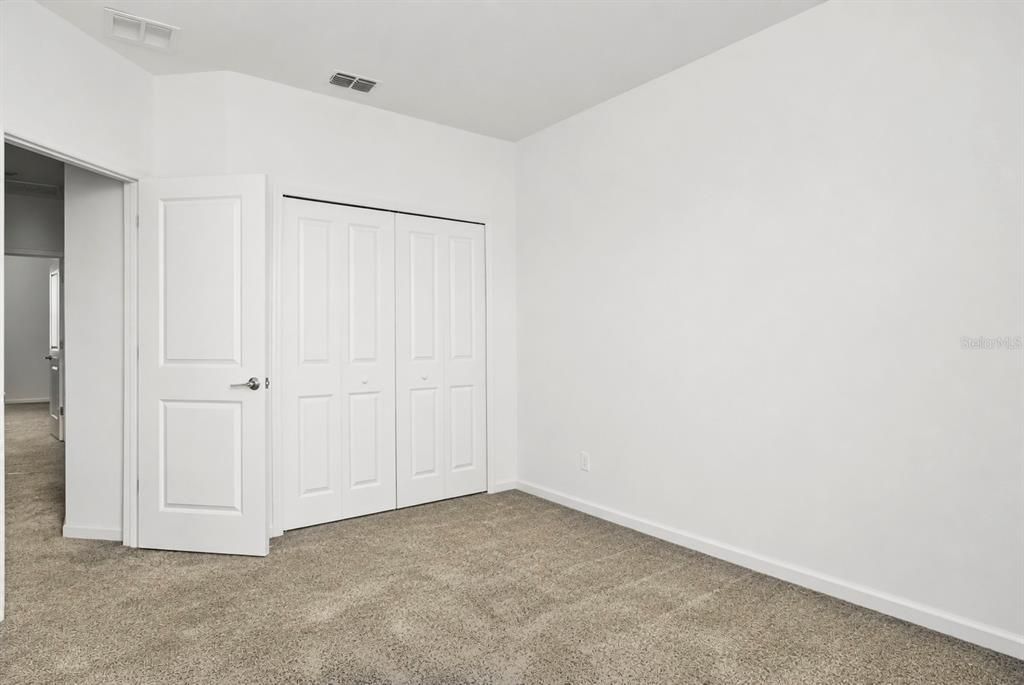 For Sale: $330,000 (3 beds, 2 baths, 1797 Square Feet)
