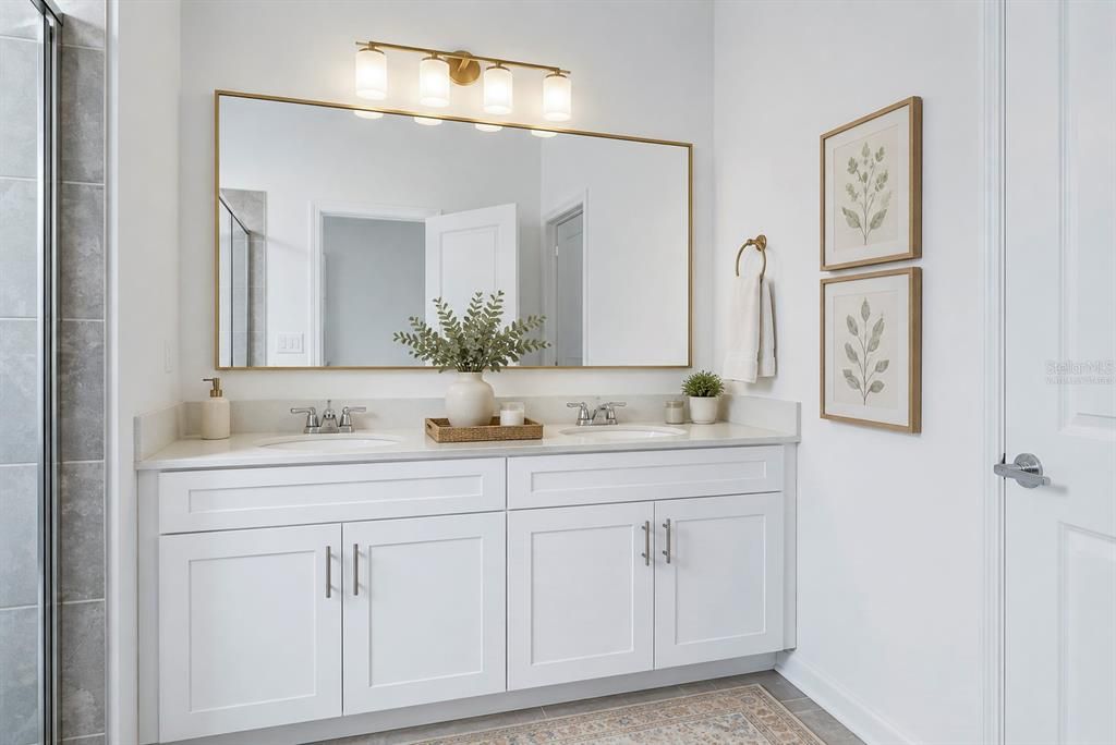 For Sale: $330,000 (3 beds, 2 baths, 1797 Square Feet)