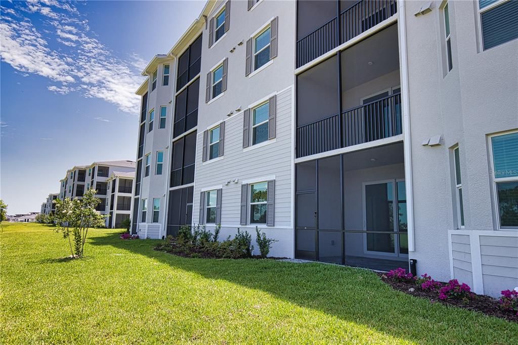 For Rent: $1,800 (2 beds, 2 baths, 1124 Square Feet)