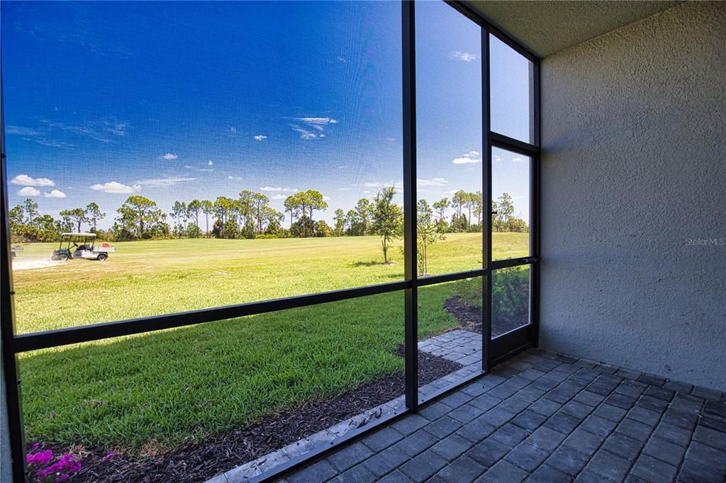 For Rent: $1,800 (2 beds, 2 baths, 1124 Square Feet)