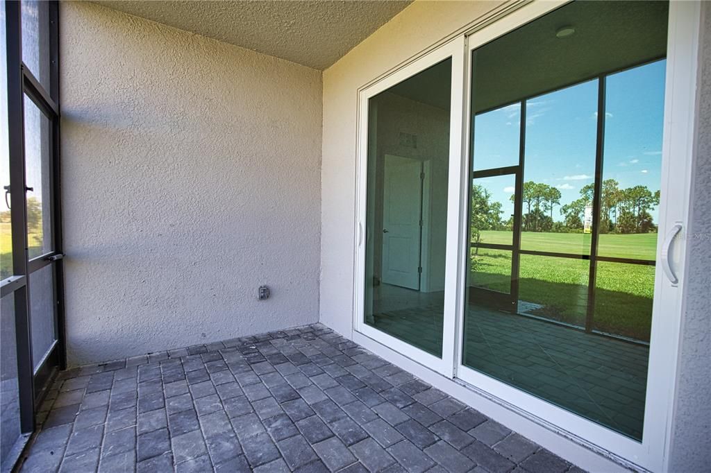 For Rent: $1,800 (2 beds, 2 baths, 1124 Square Feet)