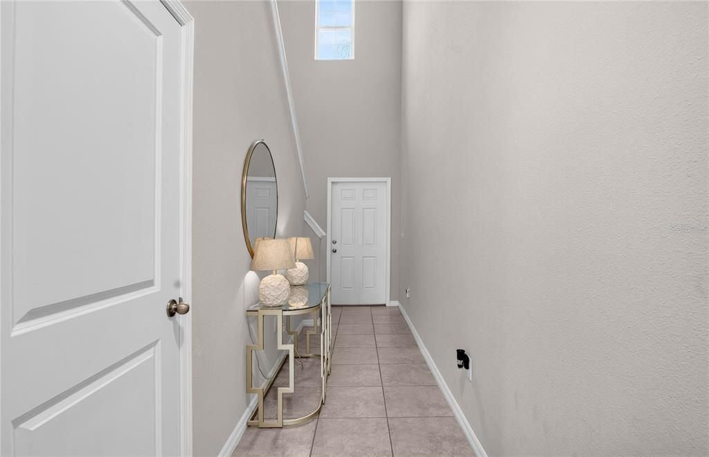 For Sale: $325,000 (4 beds, 2 baths, 1914 Square Feet)