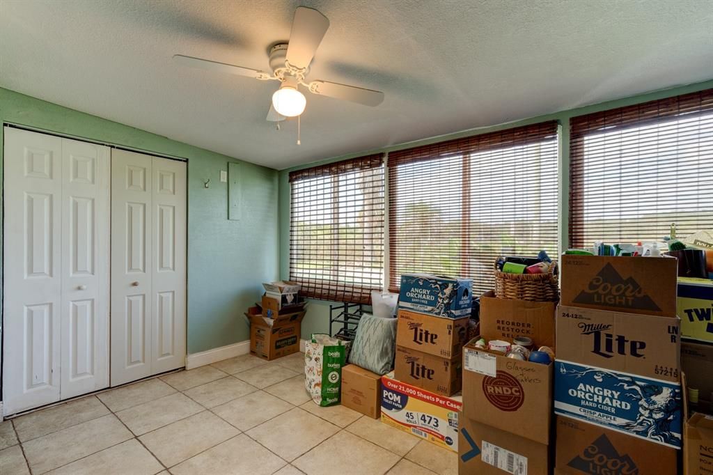 En Venta: $342,500 (2 camas, 2 baños, 1385 Pies cuadrados)