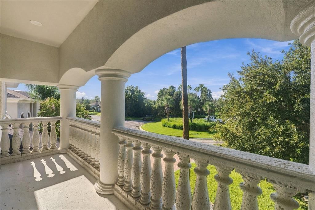 На продажу: $985,000 (6 спален, 3 ванн, 3622 Квадратных фут)