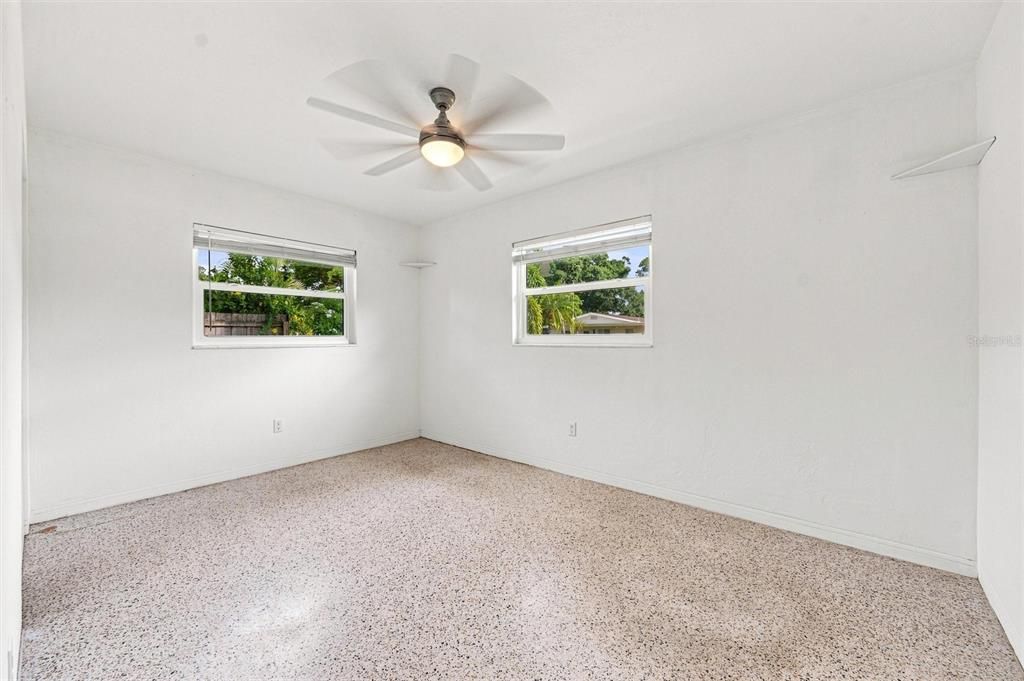For Sale: $330,000 (3 beds, 2 baths, 1346 Square Feet)