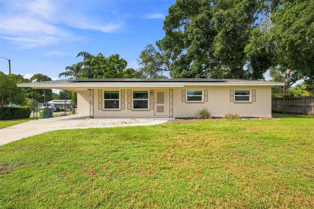 For Sale: $330,000 (3 beds, 2 baths, 1346 Square Feet)