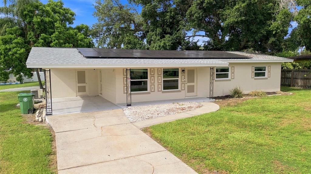 For Sale: $330,000 (3 beds, 2 baths, 1346 Square Feet)