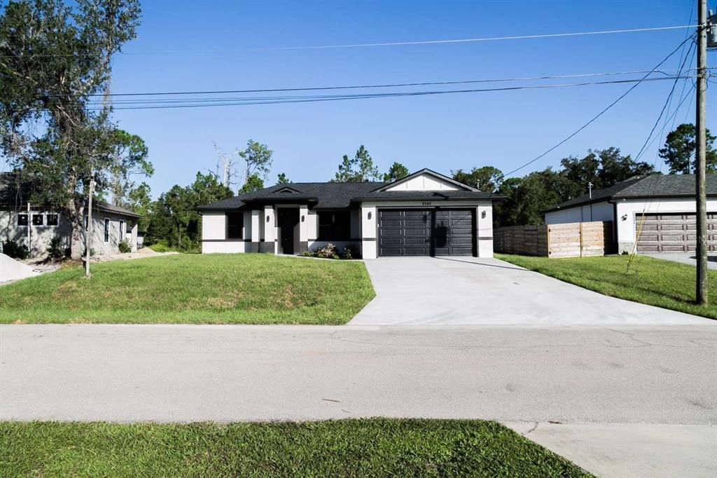 For Sale: $329,000 (3 beds, 2 baths, 1556 Square Feet)