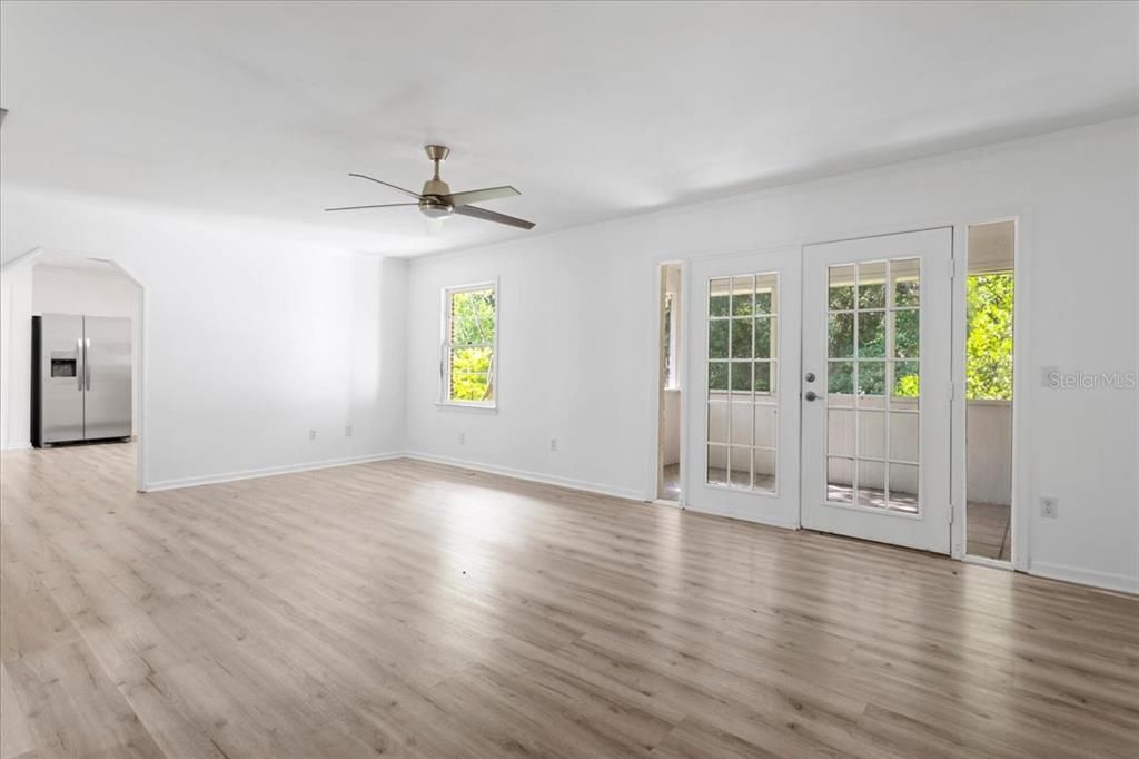 For Sale: $450,000 (3 beds, 2 baths, 2338 Square Feet)