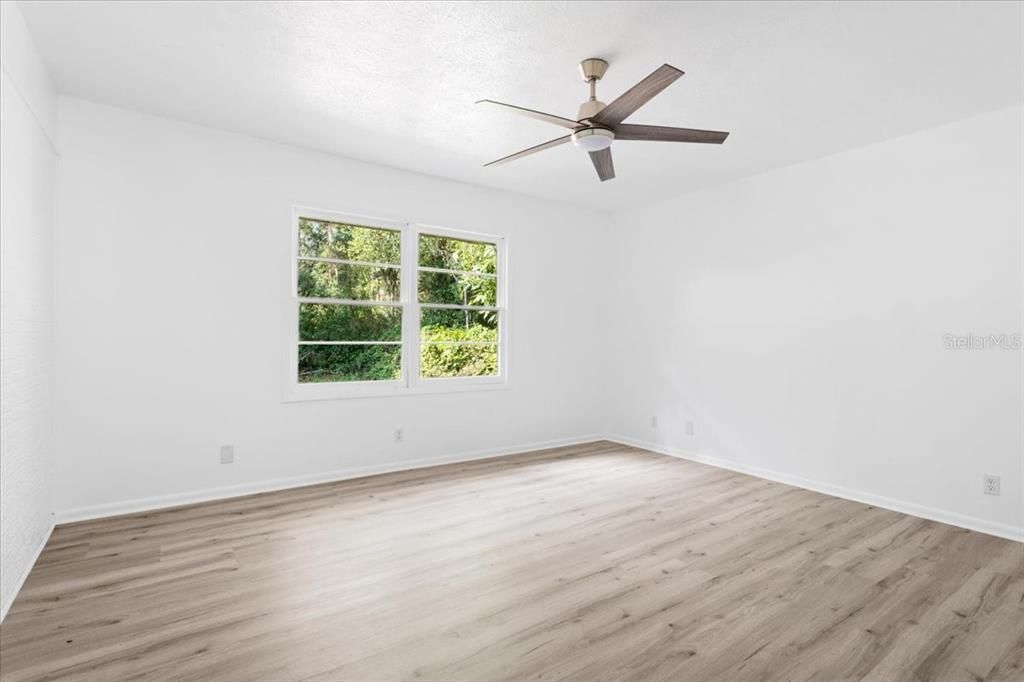 For Sale: $450,000 (3 beds, 2 baths, 2338 Square Feet)
