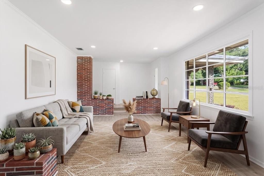 For Sale: $450,000 (3 beds, 2 baths, 2338 Square Feet)