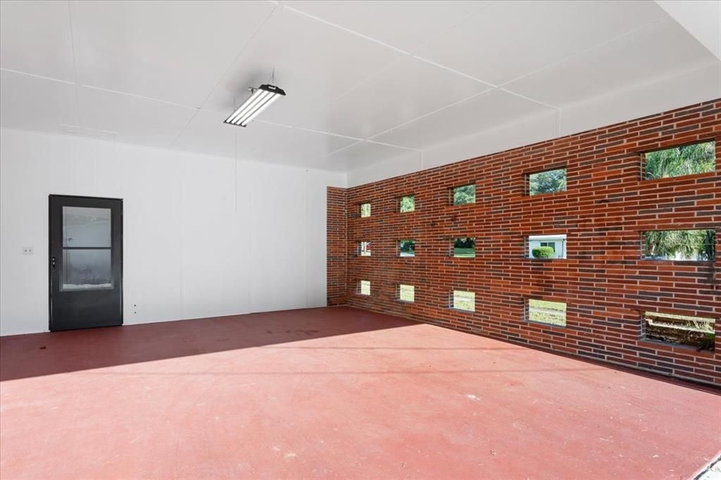 For Sale: $450,000 (3 beds, 2 baths, 2338 Square Feet)