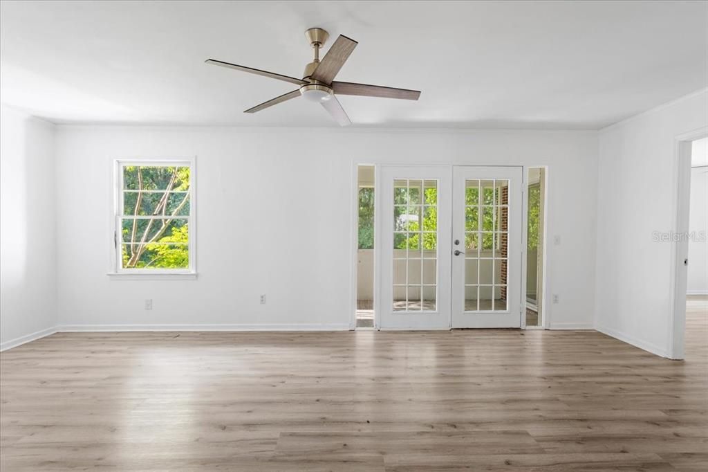 For Sale: $450,000 (3 beds, 2 baths, 2338 Square Feet)