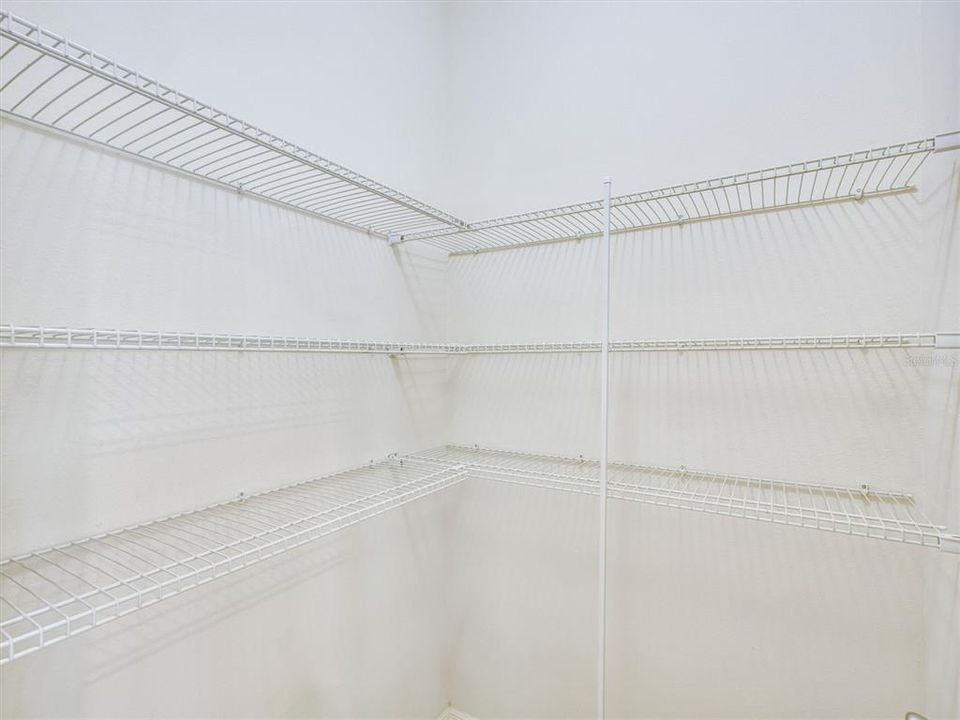 En Venta: $558,000 (3 camas, 2 baños, 2488 Pies cuadrados)