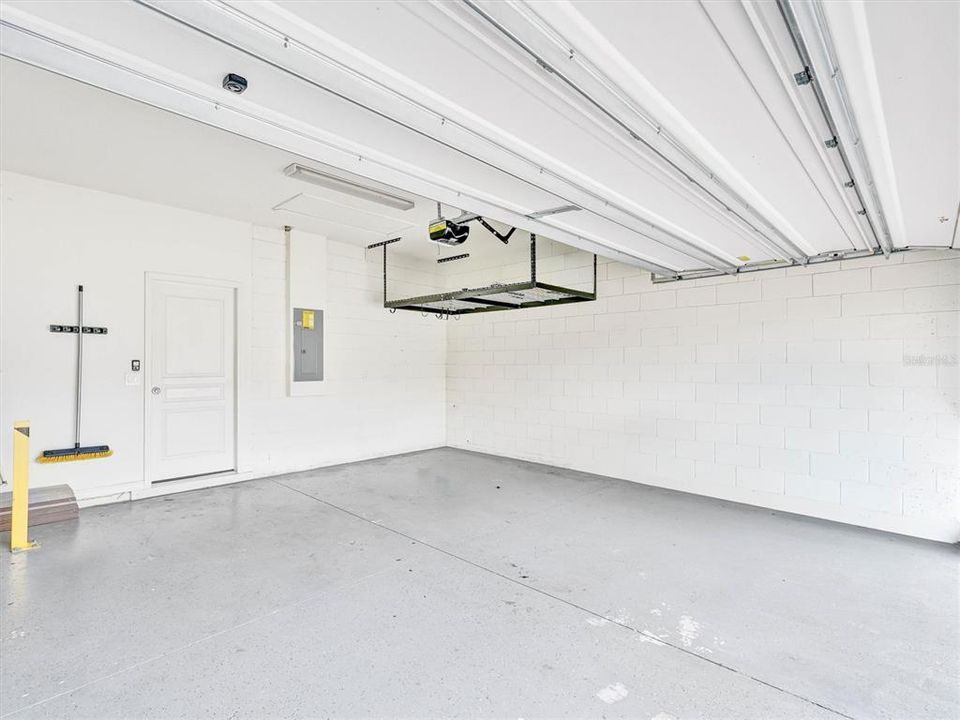 En Venta: $558,000 (3 camas, 2 baños, 2488 Pies cuadrados)