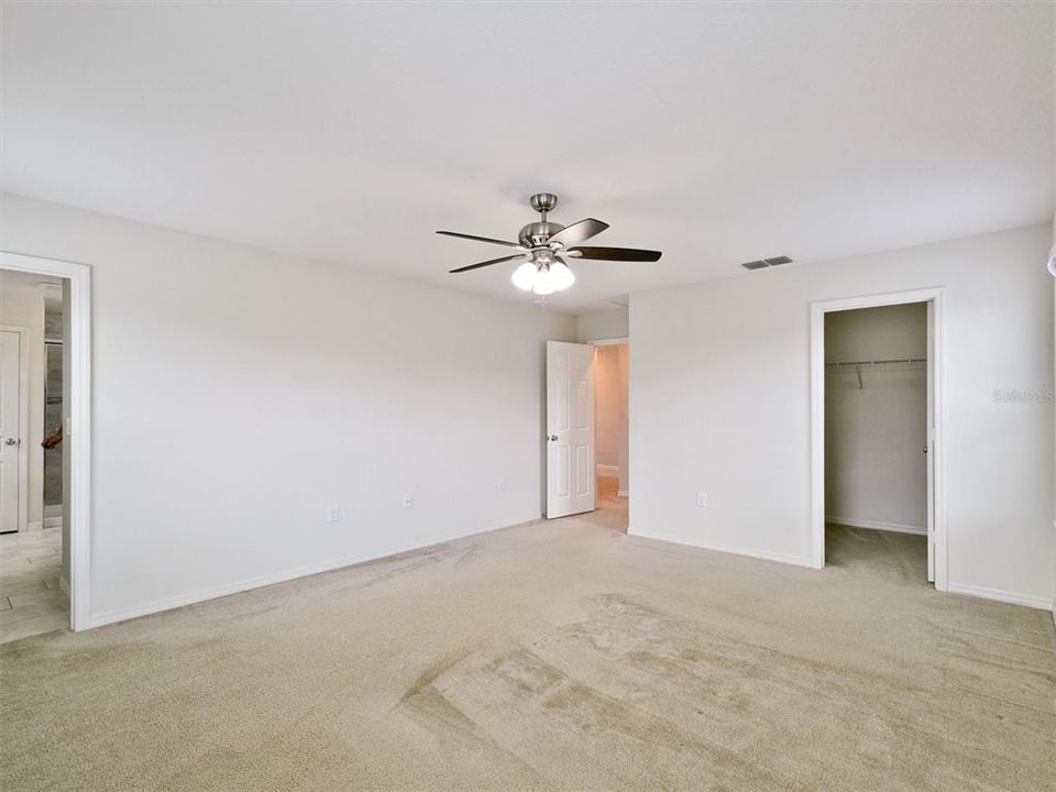 En Venta: $558,000 (3 camas, 2 baños, 2488 Pies cuadrados)