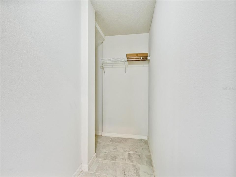 En Venta: $558,000 (3 camas, 2 baños, 2488 Pies cuadrados)