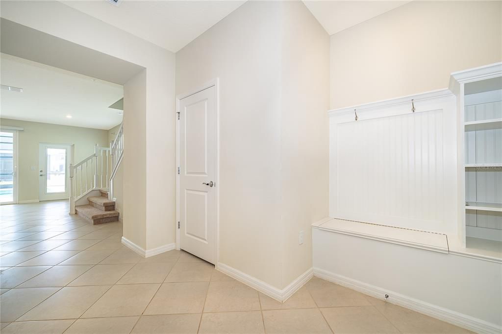 For Sale: $585,000 (5 beds, 4 baths, 2281 Square Feet)