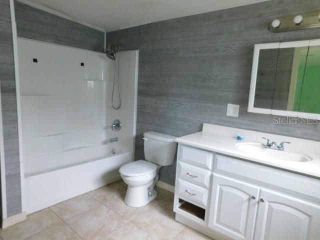 For Sale: $117,000 (3 beds, 2 baths, 1188 Square Feet)