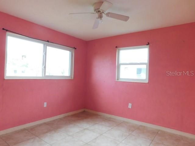 For Sale: $117,000 (3 beds, 2 baths, 1188 Square Feet)